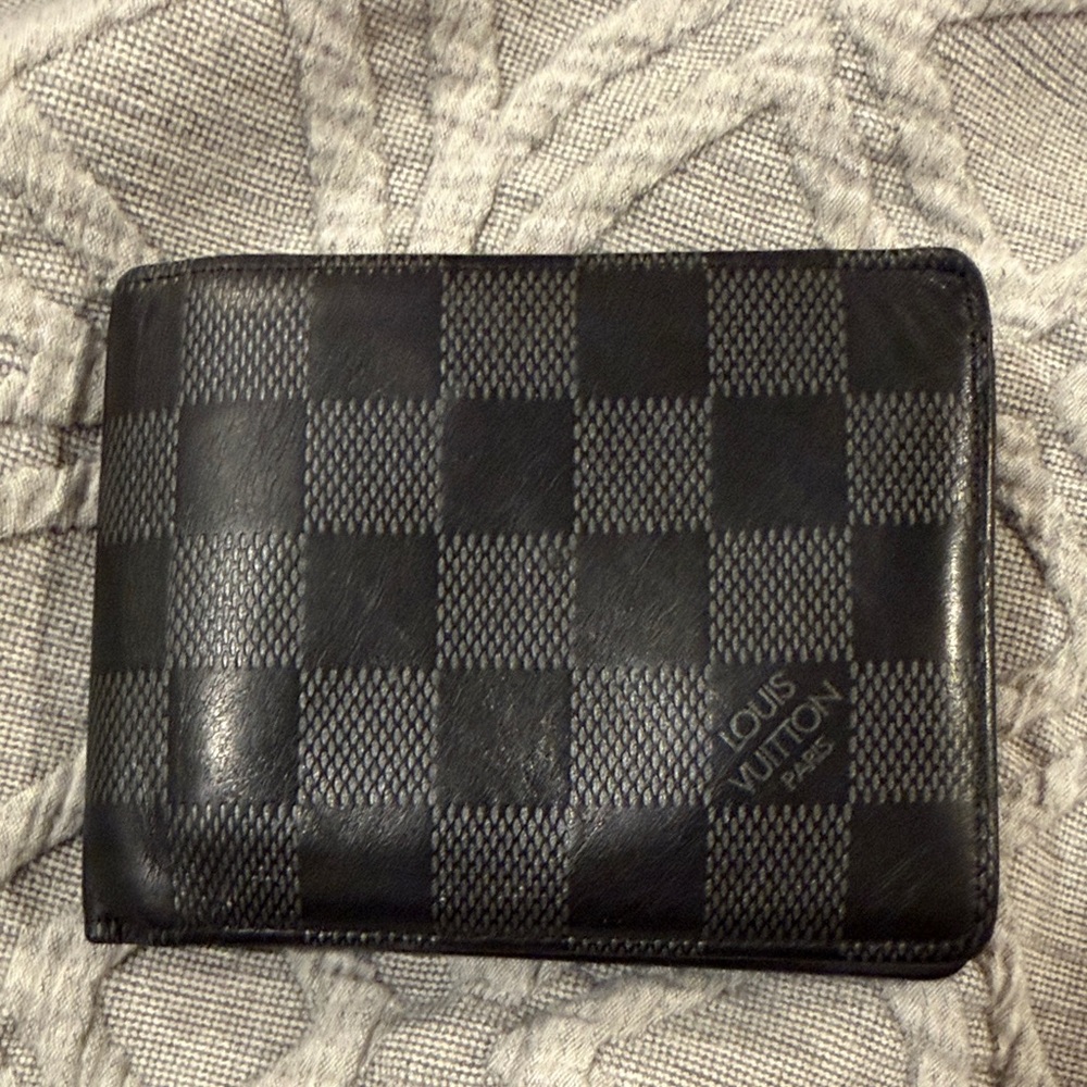 Louis Vuitton Black and Gray Checkered Wallet